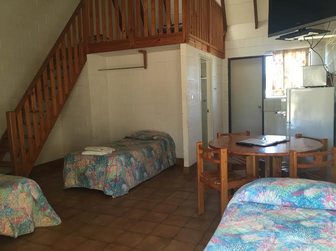 Carnarvon Caravan Park Bagian luar foto