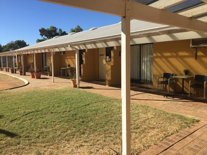 Carnarvon Caravan Park Bagian luar foto