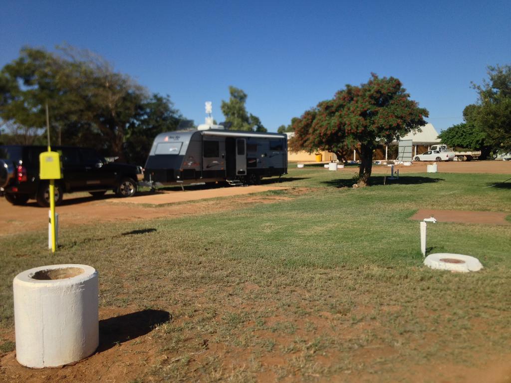 Carnarvon Caravan Park Bagian luar foto