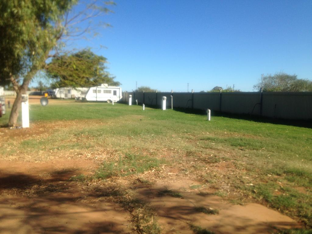 Carnarvon Caravan Park Bagian luar foto